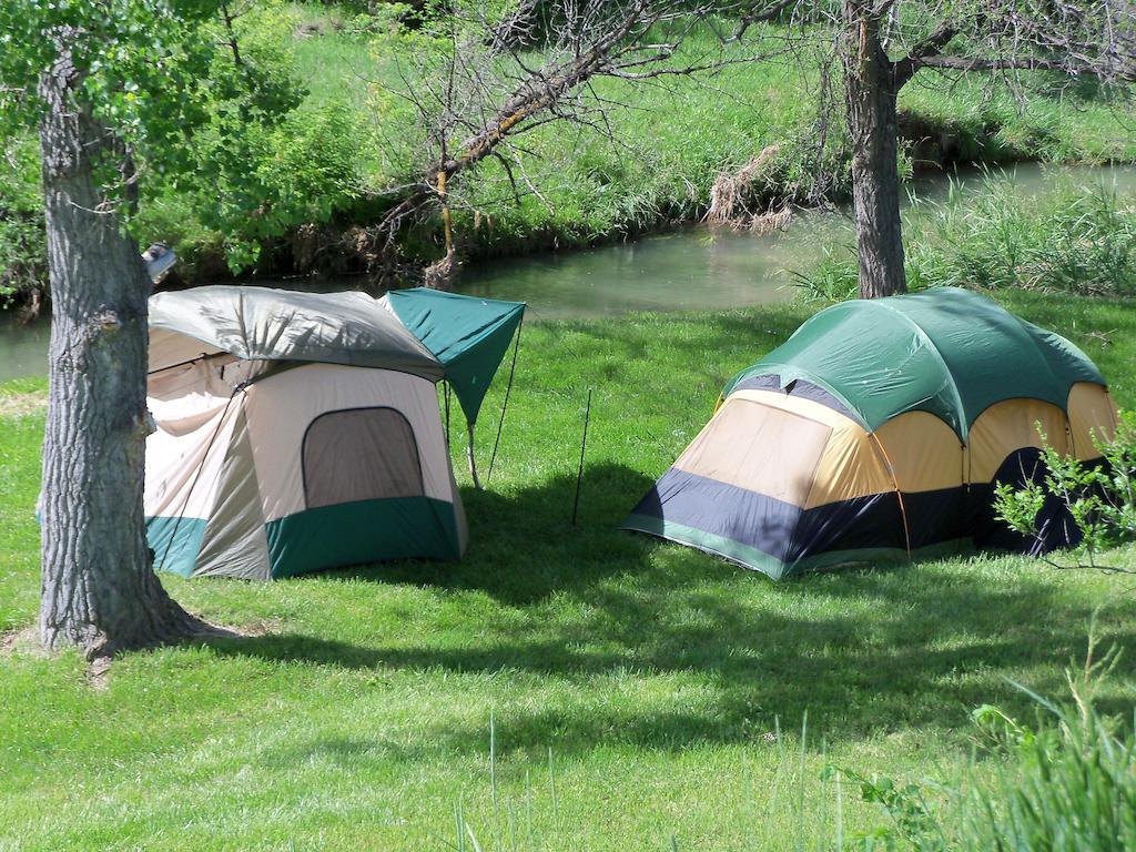 River Falls Lodging -Black Hills, South Dakota Hot Springs Bagian luar foto